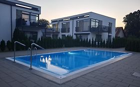 Apartament Glamour 10B- Premium z basenem